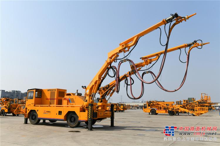 铁建重工hps5016g双臂混凝土湿喷机