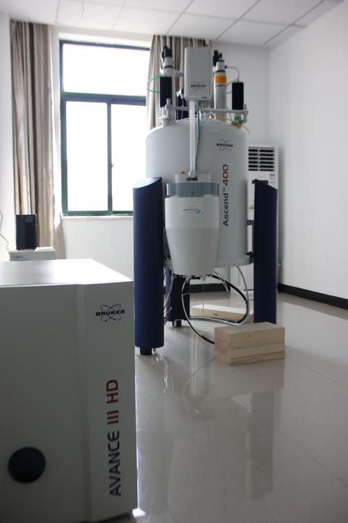 bruker avance 400 核磁共振波谱仪.该仪器由布鲁克,.