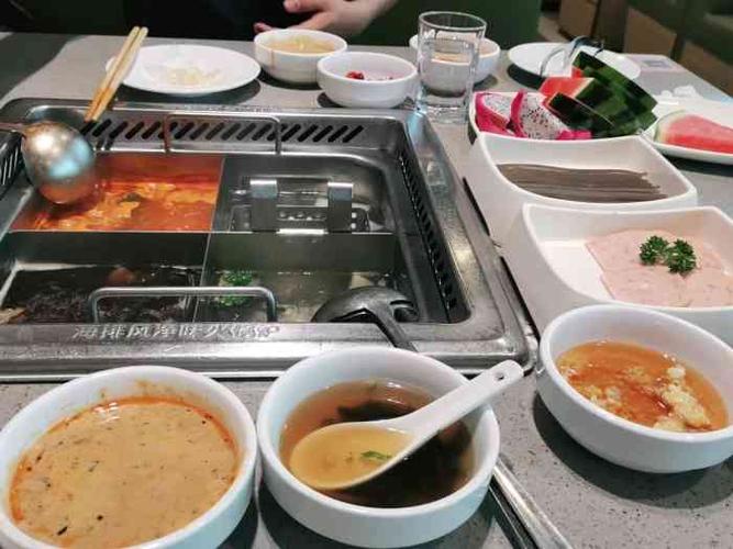 海底捞火锅(银座和谐广场店)