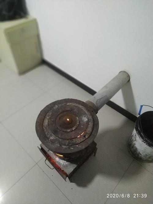 我眼中的铁炉子