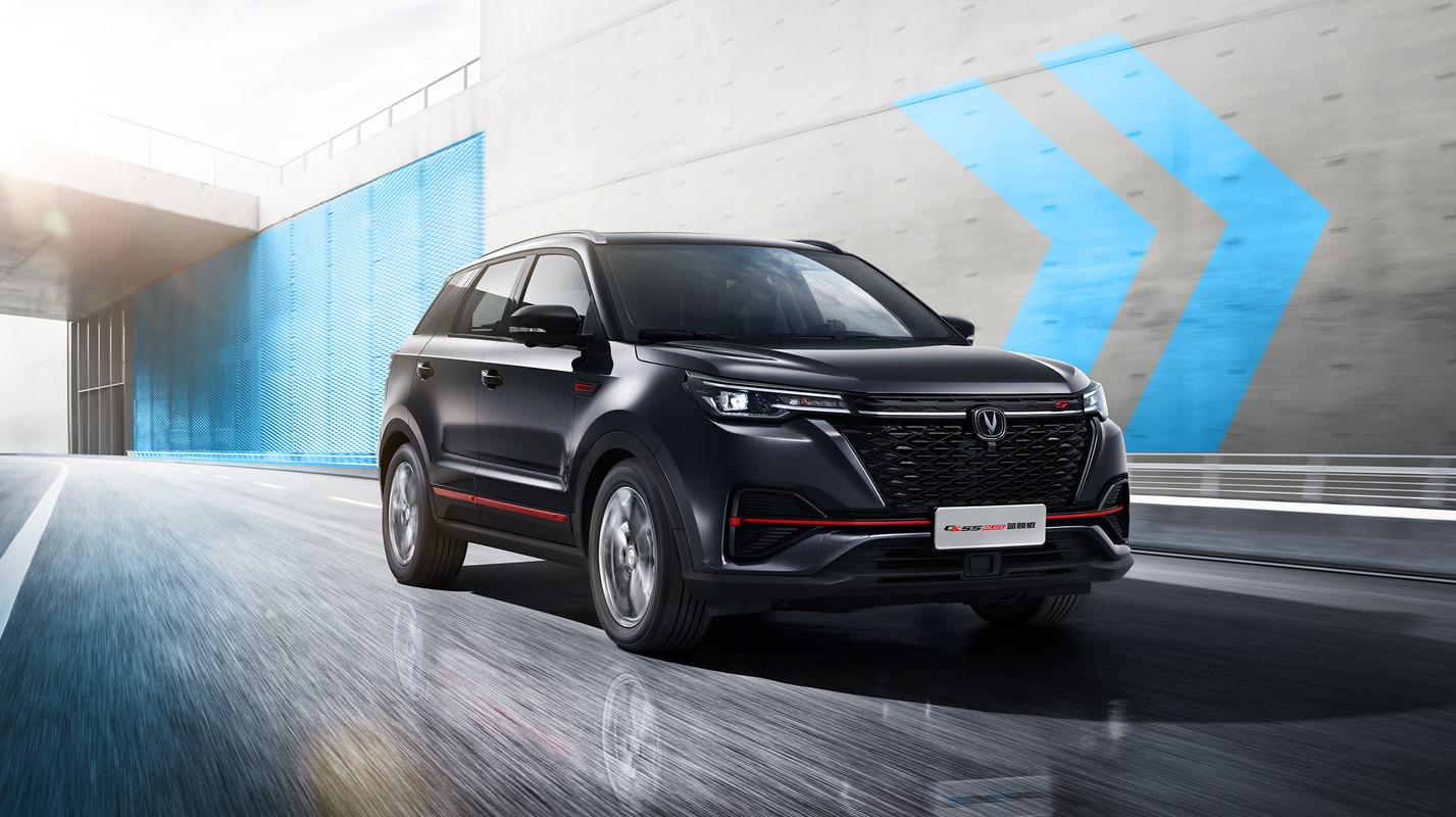 5t发动机 长安全新cs55plus蓝鲸版亮相