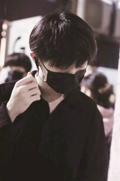 刘耀文严浩翔马嘉祺我她的象牙塔拾柒