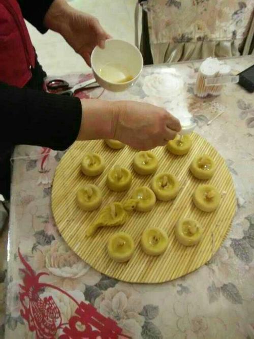 正月十五捏面灯