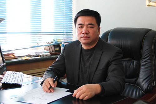 县委书记:李英男