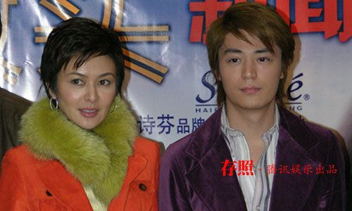 2005年,因为拍摄影片《做头》,关之琳与霍建华因假戏真做而传出姐弟恋