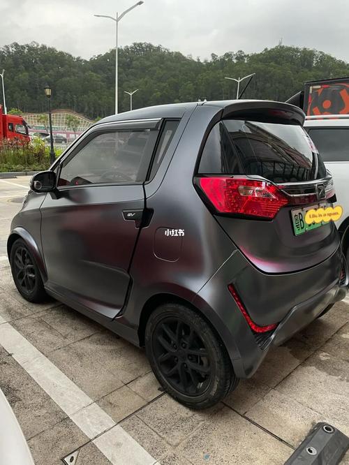 众泰e200车身改色,贴膜_小众_极光_车身改色膜_汽车