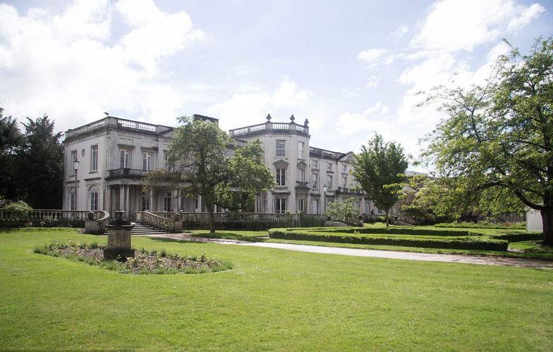 英国罗汉普顿大学 学位项目