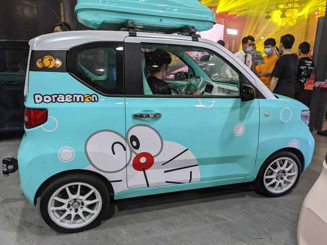 满屏的创意,五菱宏光mini ev改装车大比拼!