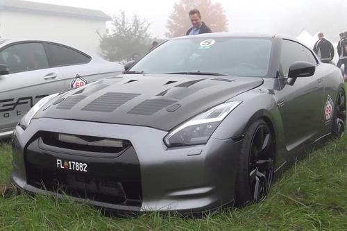 日系车中的宿命对决,990匹丰田super vs 980日产 r35 gtr