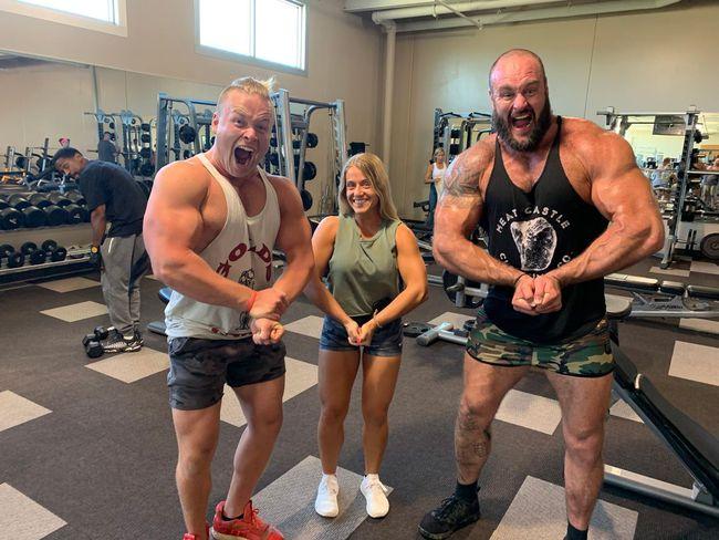 黑羊布朗斯图曼真的被wwe放弃了?他已经等不及加入aew