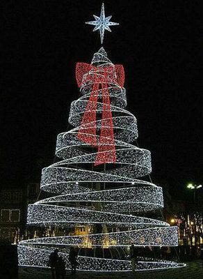 专业订制 圣诞节商场装饰 创意大型圣诞树5-50米 led发光圣诞树