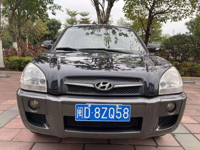 【厦门】2011年6月 现代 途胜 2009款 2.0l 手动四驱豪华型 手动挡