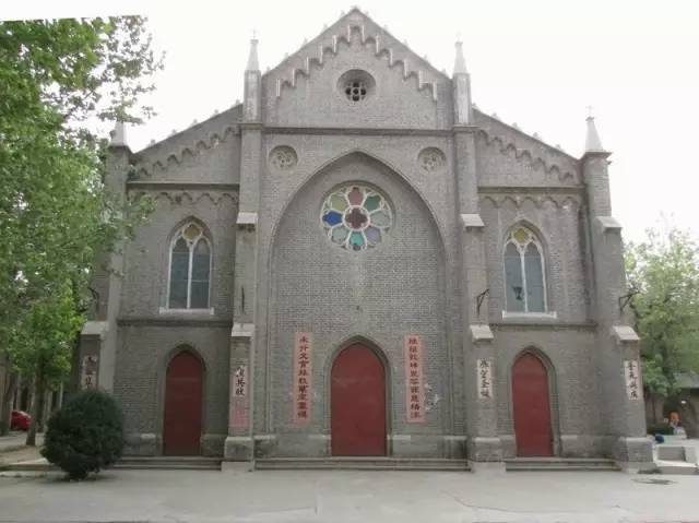 戴庄医院内的清代园林和德国教堂 早就知道济宁的戴庄医院是全国屈指