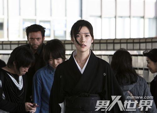 冈本多绪拍摄的电影_蝙蝠侠大战超人卢瑟女助手是谁演