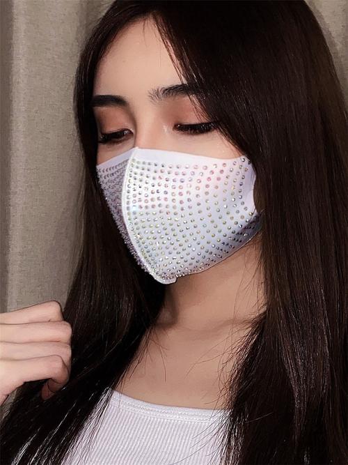 2021新款网红口罩冰丝棉透气镶钻闪钻装饰个性防尘防晒面罩女1239