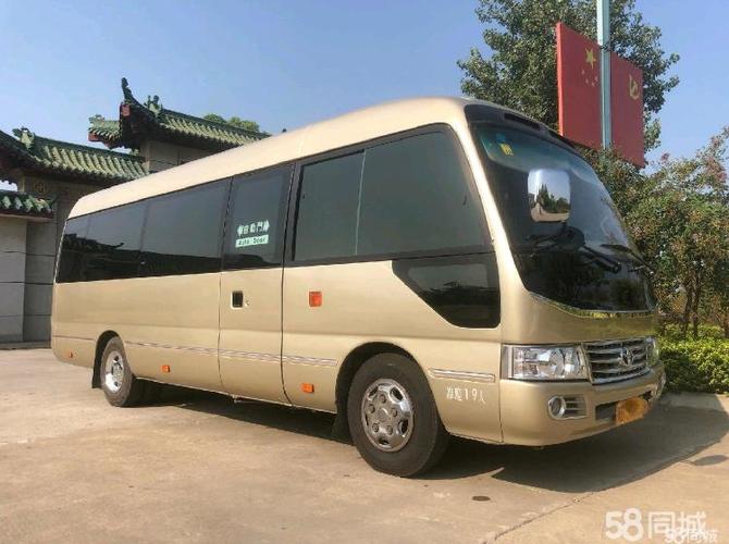 江淮客车 宝斯通 江淮宝斯通国五关联仿考斯特