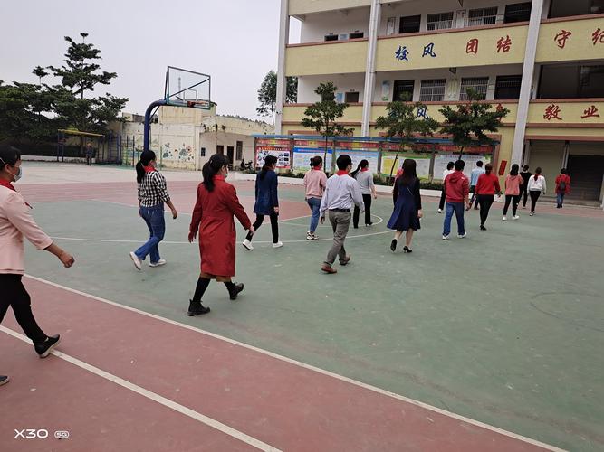 疫情防控我做好,春暖花开伴你回————陆川县清湖镇