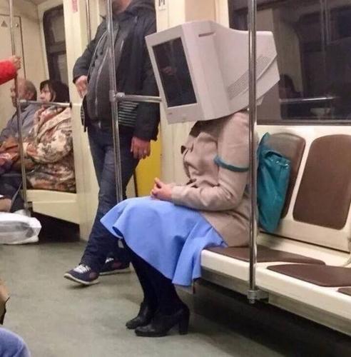 ufo战车里居然真的有外星人沙雕人类迷惑行为大赏