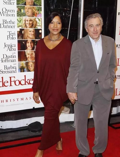 分居妻子挥霍无度罗伯特德尼罗拼命拍戏为赡养费穷忙