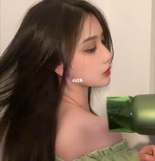 欲纯系的女生头像_女生头像_头像_头像分享_素材_头像