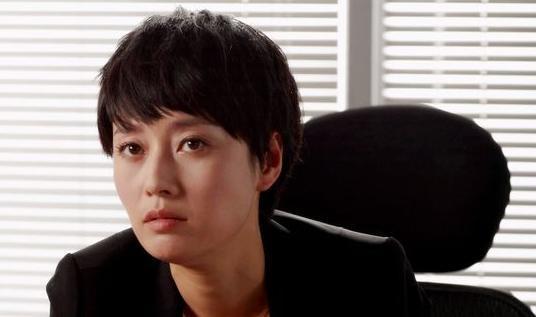 马伊琍在《不二神探》中客串