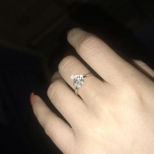 龙凤珠宝_珠宝_钻戒_江汉路_戒指_钻石戒指_时尚_配饰