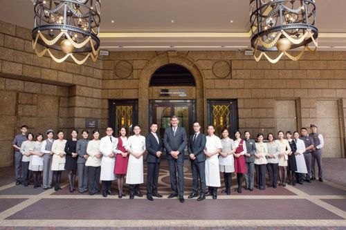 台北文华东方酒店荣获《工商时报》"2017台湾服务业大