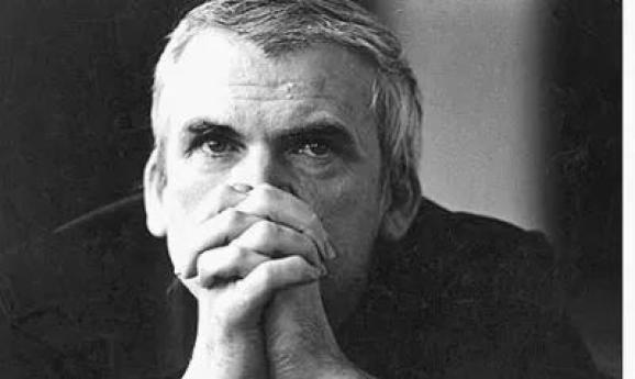 菲利普罗斯米兰昆德拉两位作家谈世界毁灭