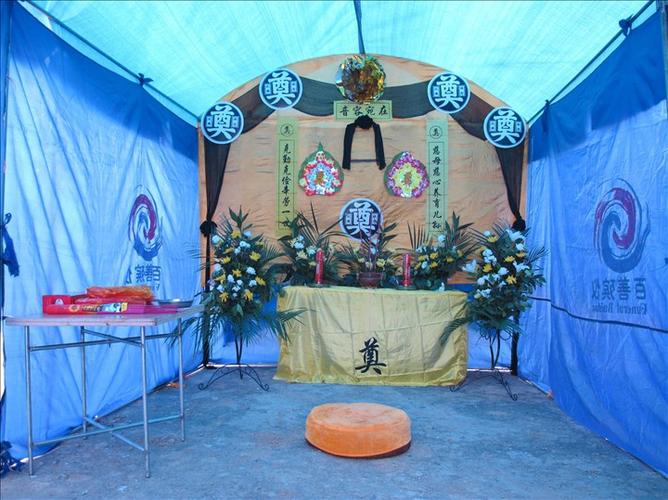 太原发财花圈寿衣店