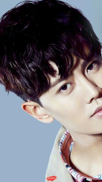 任嘉伦黑白壁纸