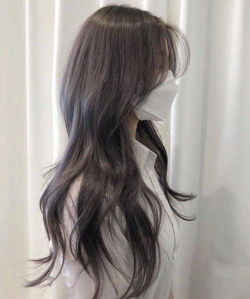 高层次卷发轻盈飘逸浪漫又温柔