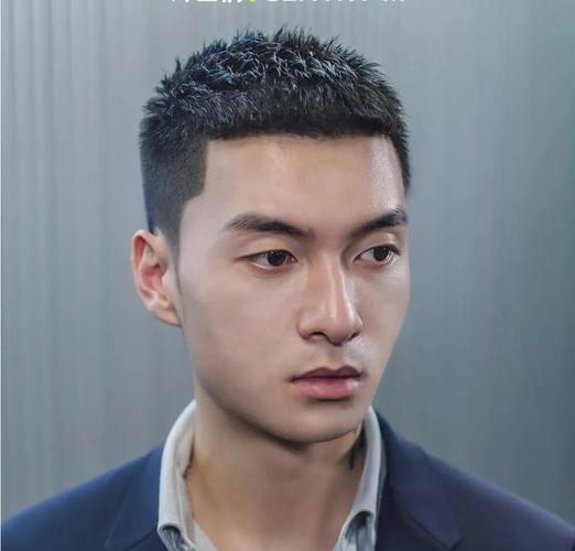 2021极具人气的8种男士发型帅气有型不落伍适合大多数男士