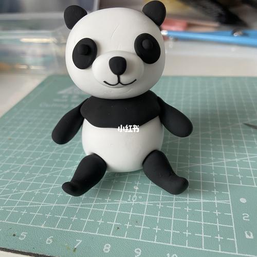 超轻粘土|小熊猫(含制作步骤图)_小熊猫_粘土_抱枕_手机_我的黏土世界