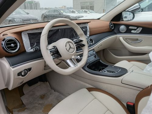 现车e300l豪华版 米色内饰真香_梅赛德斯-奔驰怎么样