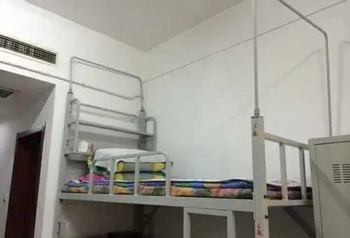 盘点北京26所中学宿舍实景图,各有各的好!