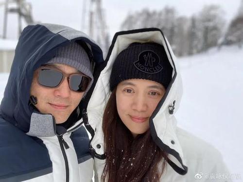 袁咏仪张智霖结婚19周年纪念为什么看起来还是这么年轻