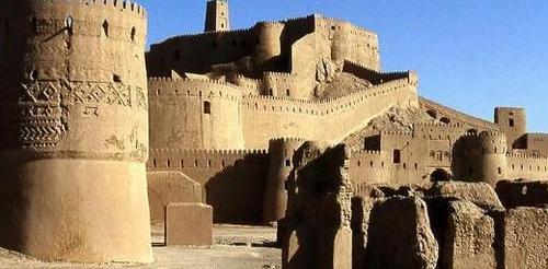 全球最大的土坯建筑群,6000年历史的伊朗巴姆古堡,如今空无一人