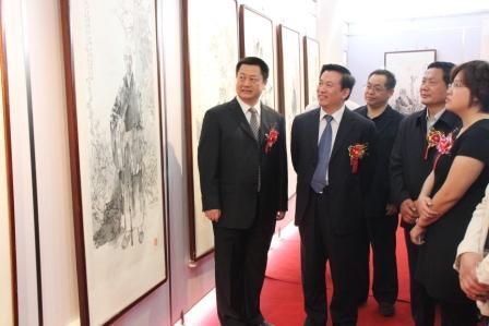 山东省政协副主席张传林,潍坊市委常委寿光市委书记孙明亮,潍坊市委
