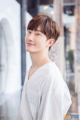 【周觅】图片_周觅个人资料简介_电视剧电影_情感经历-明星库