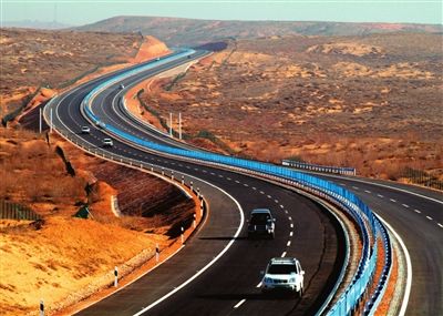 沿黄公路的经济发展