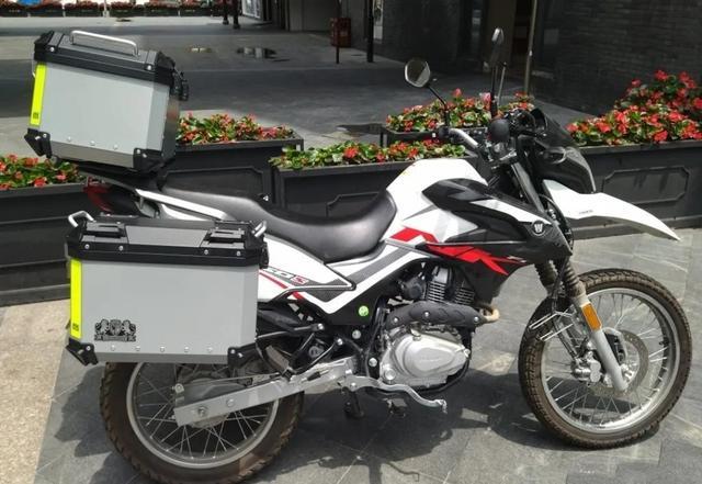 能越野能通勤不到13万解读豪爵nk150油耗2升标配abs