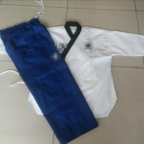 专业生产跆拳道表演服跆拳道品势服装儿童品势服表演服来样订制