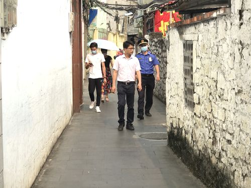 府城街道联合多部门开展城中村"巩卫"专项整治行动