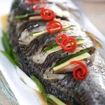 清蒸鲤鱼