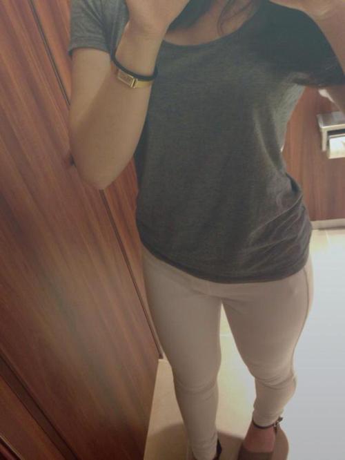 嫩妹子家中跳蛋自拍照[10p]