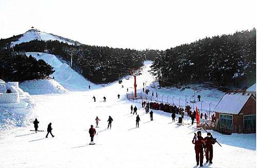 【2013西安周边滑雪好去处】天再冷也不猫冬,六大滑雪场推荐!