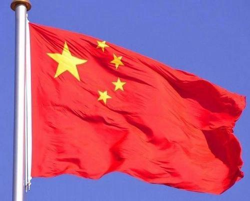 征集国旗时仅15人支持五星红旗3号作品达185人为何选了前者