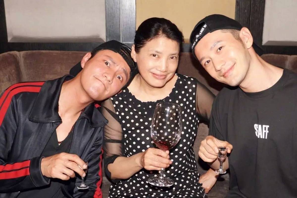 桃红梨白陈坤黄晓明被传不和多年只是因为赵薇