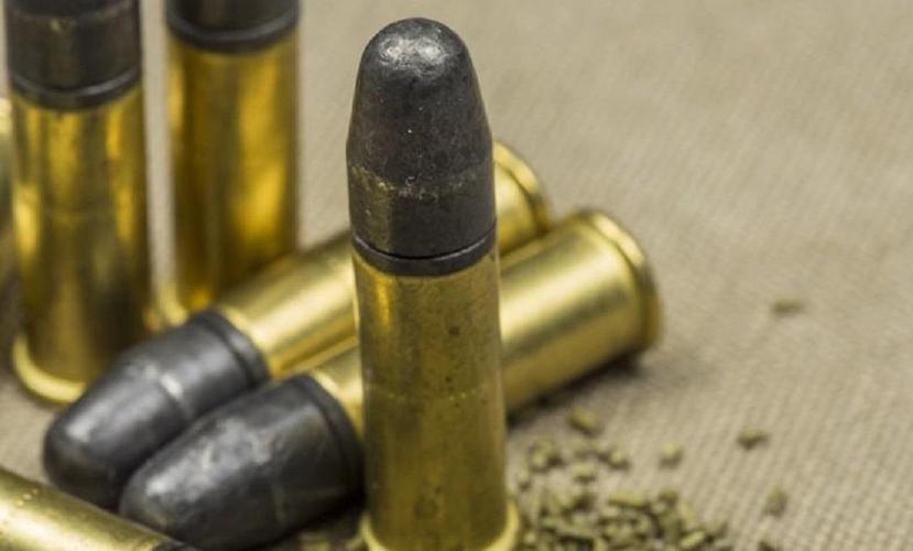 有的枪要用大口径的子弹,而有的枪则需要用小口径的子弹,使用的时候