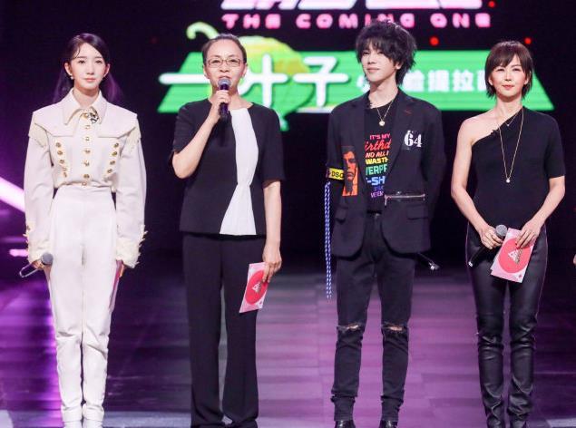 龙丹妮是明日之子名气最小的星推官,捧红的明星却个个